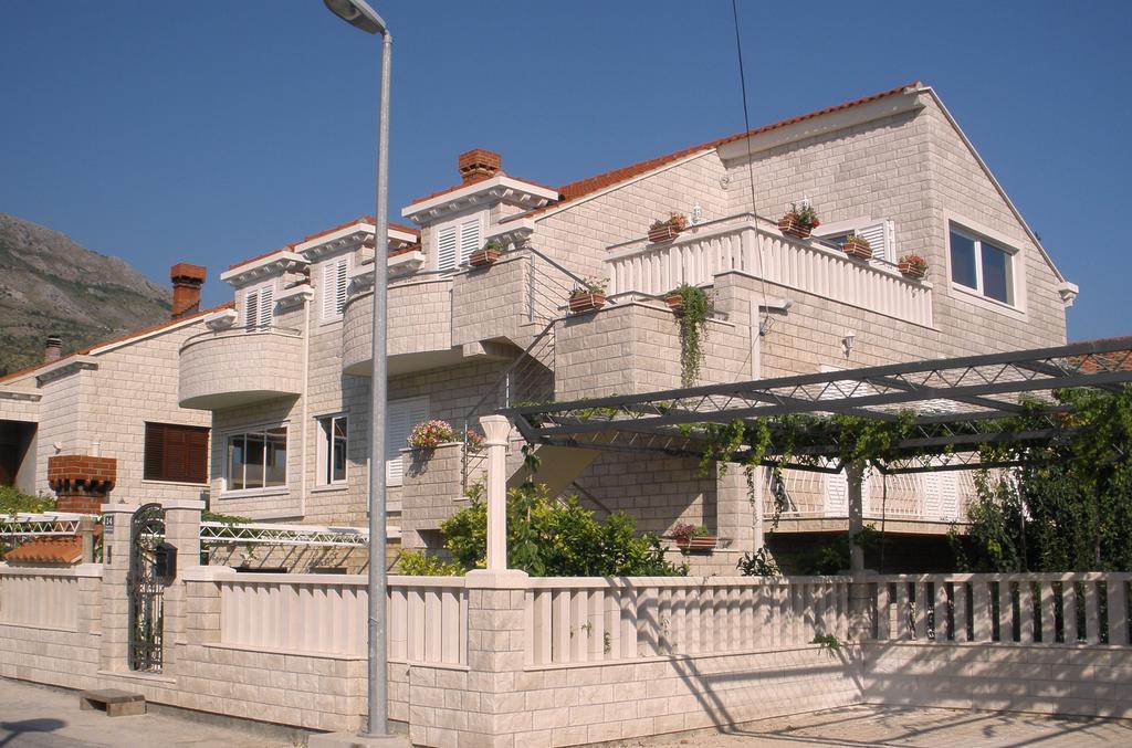Apartments Sunce Млини Экстерьер фото